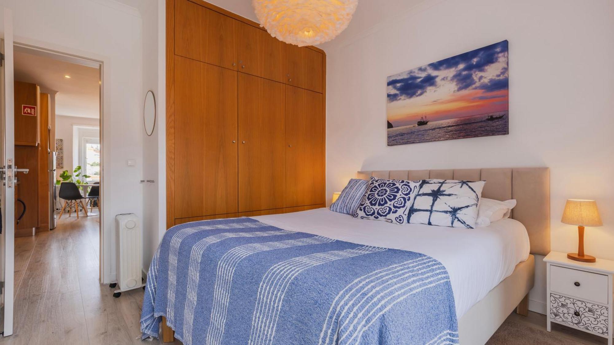 Sunny Design Apt In Praca Das Flores By Lovelystay Lisbon Exterior photo